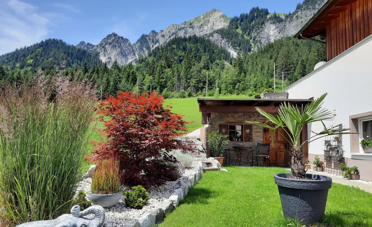 Appartement Haus Adrian à Wald am Arlberg Extérieur photo